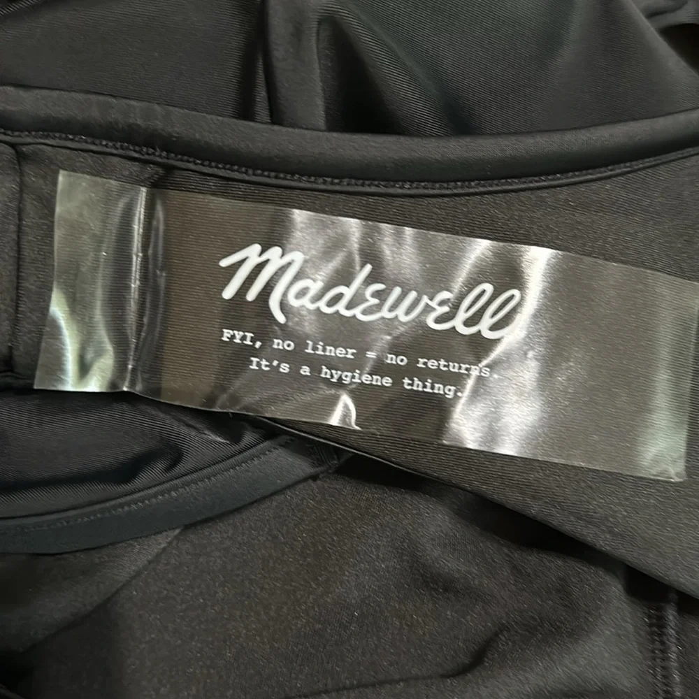 Madewell Cinched Cutout One-Piece Swimsuit in True Black - Picture 9 of 9